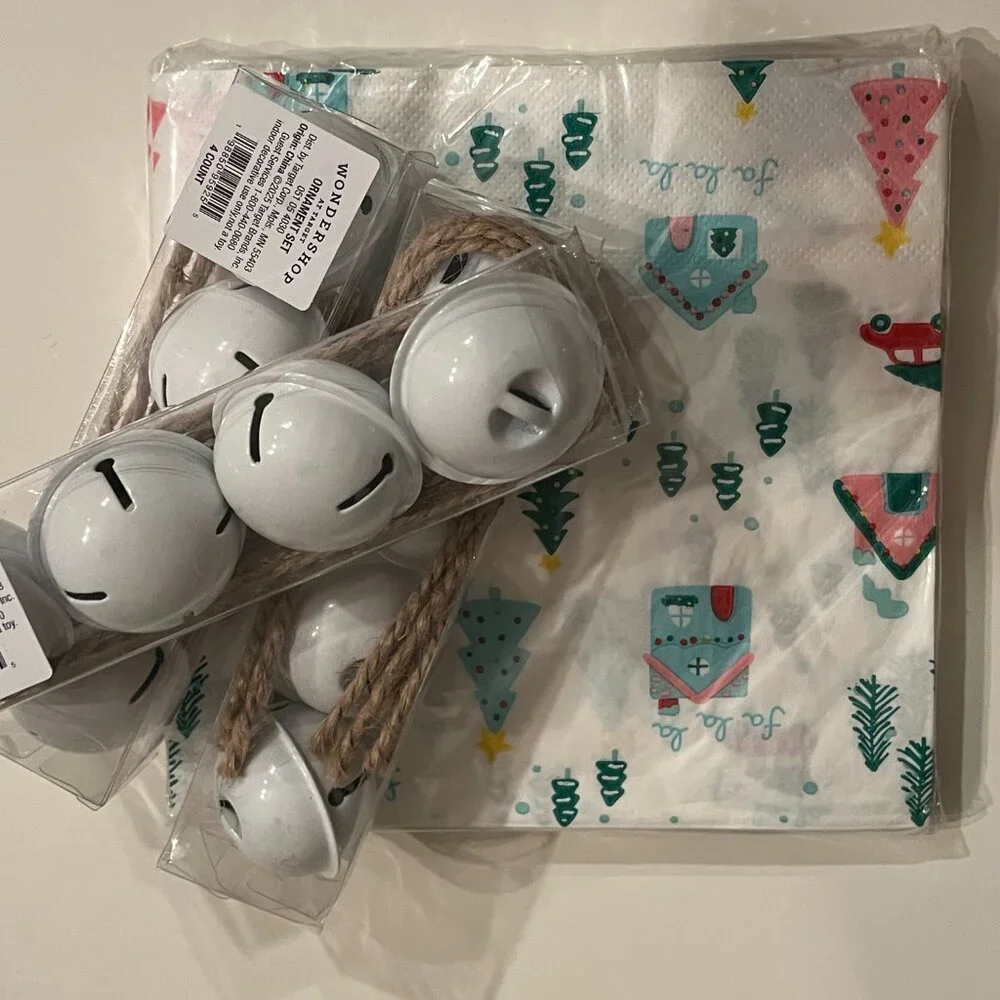 White‎ Bell Decor Sets With Holiday Napkins (new)